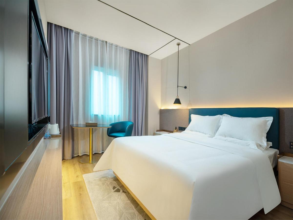 Chaoman Hotel -Guangzhou Shijing City Plaza Xiaoping Subway Station 외부 사진