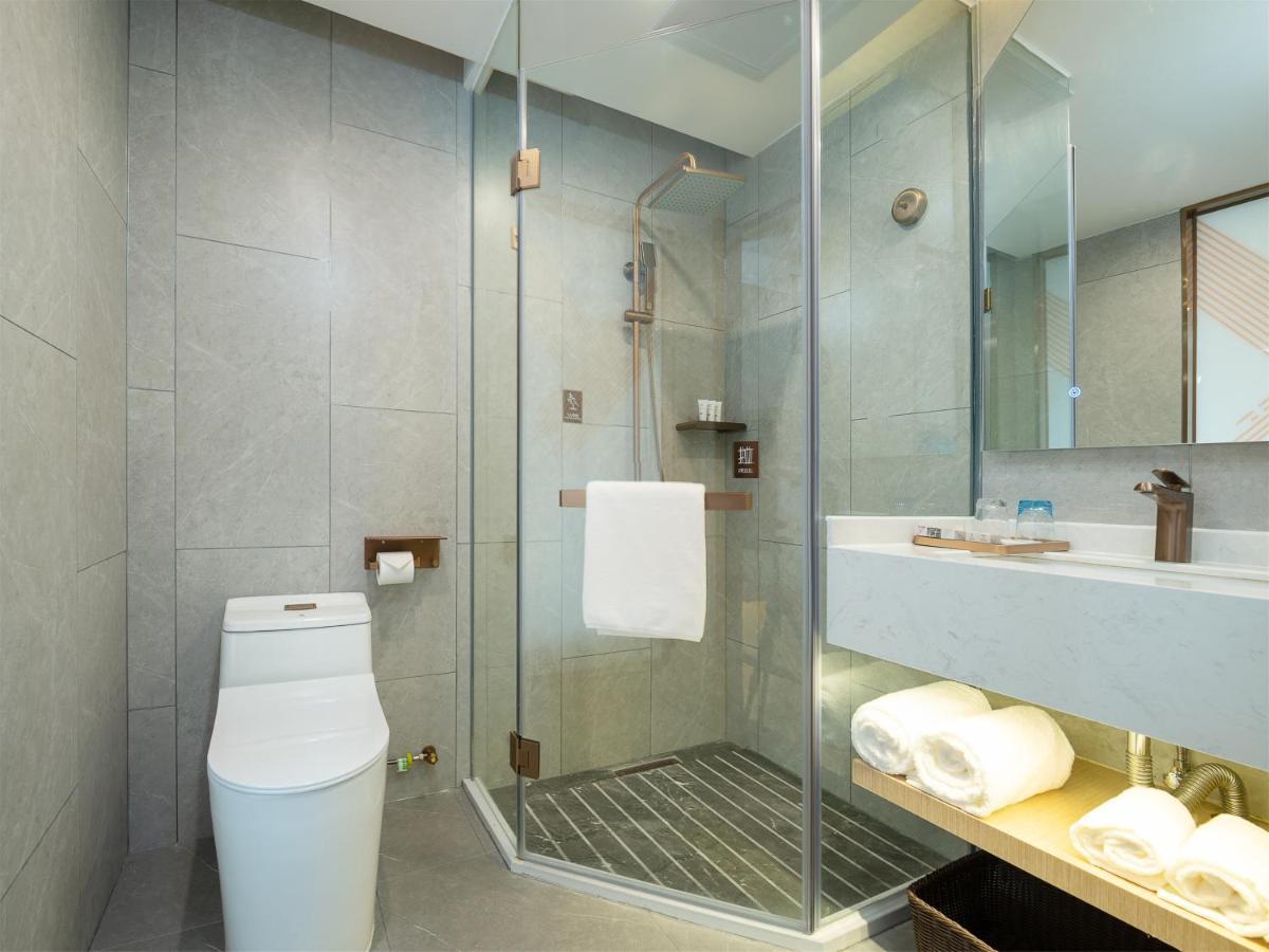 Chaoman Hotel -Guangzhou Shijing City Plaza Xiaoping Subway Station 외부 사진