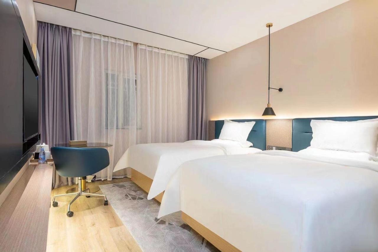 Chaoman Hotel -Guangzhou Shijing City Plaza Xiaoping Subway Station 외부 사진